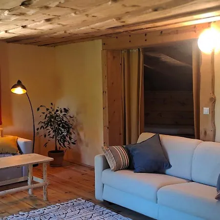 Chalet Vegetarian Forest Escape - Hiska Na Soncu Gorenja Trebusa