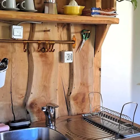 Vegetarian Forest Escape - Hiska Na Soncu Chalet Gorenja Trebusa