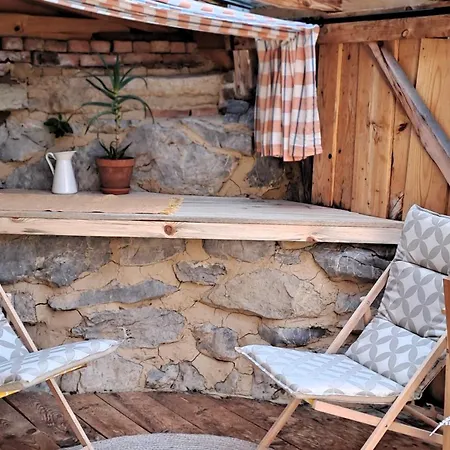 Chalet Vegetarian Forest Escape - Hiska Na Soncu Gorenja Trebusa